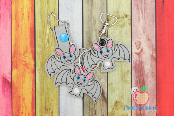 An Embroidery Designer’s Review of the Halloween Bat Keyfob